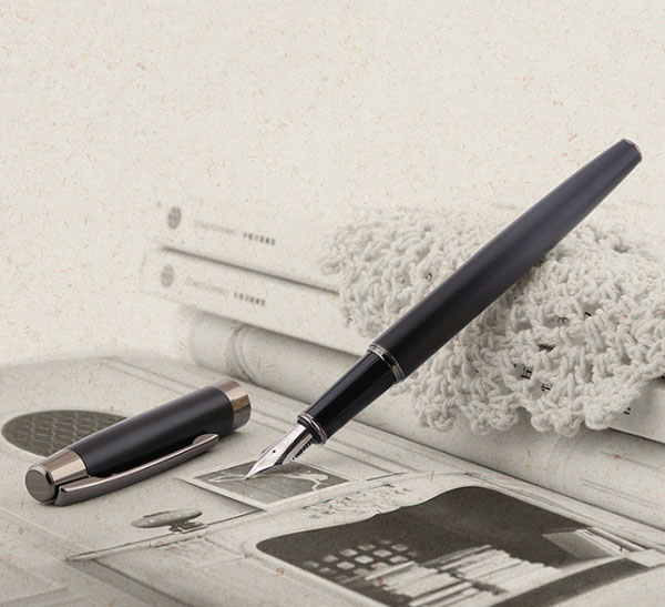 các sai lầm nghiêm trọng khi dùng bút máy