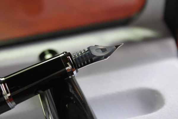 Mẹo chữa bút máy không ra mực