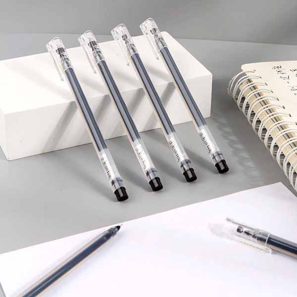 Lựa chọn bút bi phù hợp với đối tượng học sinh