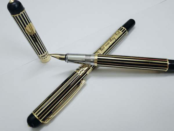 Lý do bút máy không ra mực