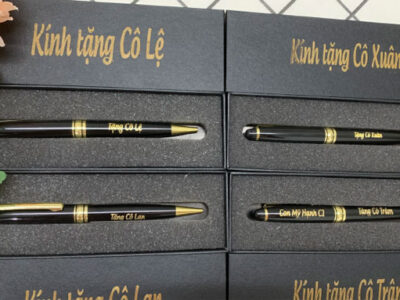 lý do chọn bút khắc tên làm quà tặng thầy cô