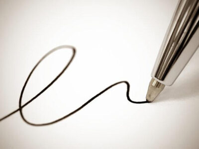 Mẹo xử lý bút bi bị tắc mực