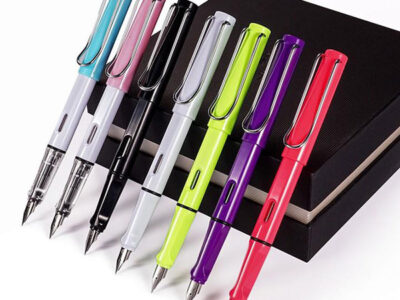 Bí quyết chọn bút mực tím phù hợp với học sinh lớp 1