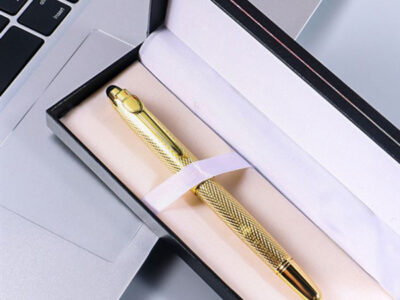 thời điểm thích hợp nhất để tặng bút ký cho sếp