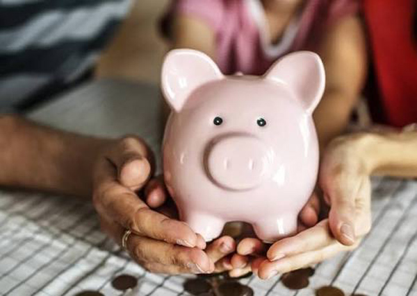 Cách mua đồ dùng tiết kiệm cho phụ huynh và học sinh